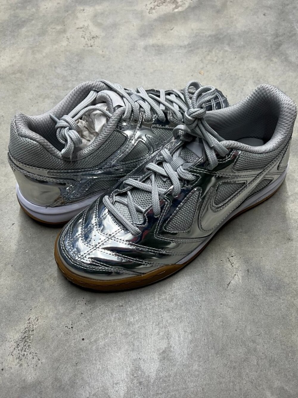 Nike Gato LV8 Metallic Silver Men's Size 5 IB3566 001 - New No Original Box